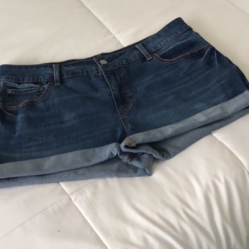 Women’s jean shorts - Time and Tru